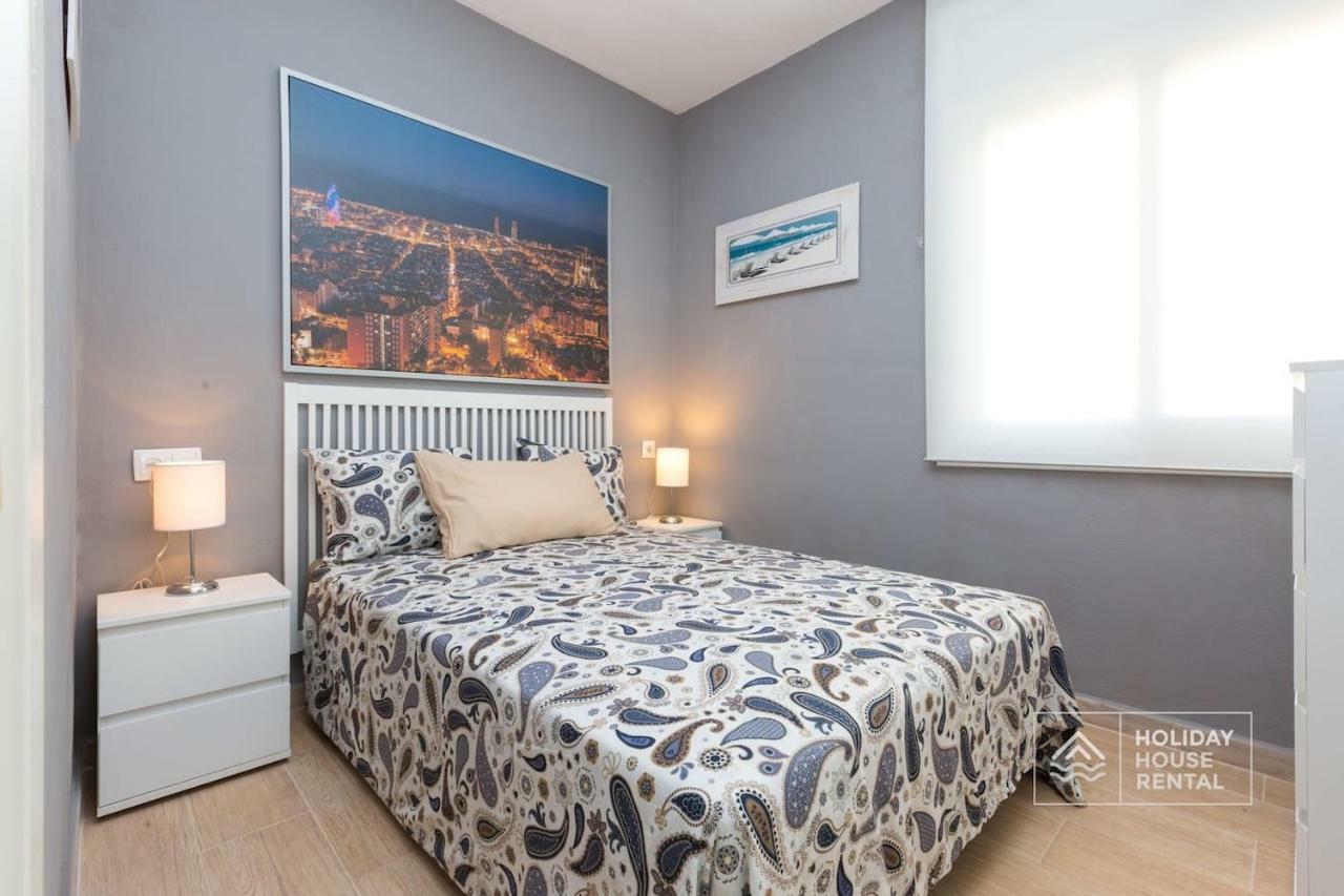 S12 - Beach Front Apartment --Free Wifi- Salou Dış mekan fotoğraf